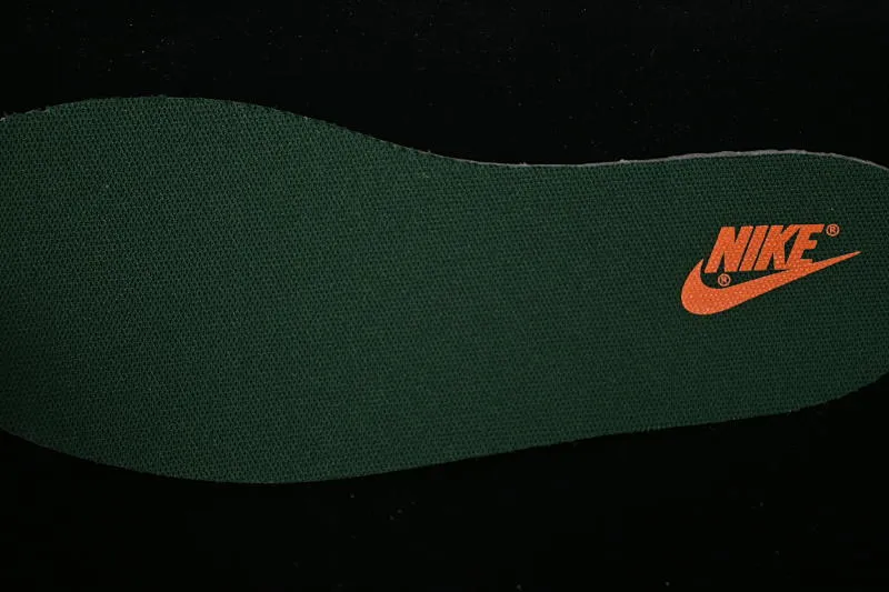 All Categories Nk SB Dunk Series Nk SB Dunk Low Low-top sneakers Nike SB Dunk Low Laser Green Straps Low-top casual sneakers DD1391-101